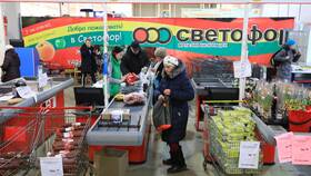 Причины длительных ожиданий в магазинах 